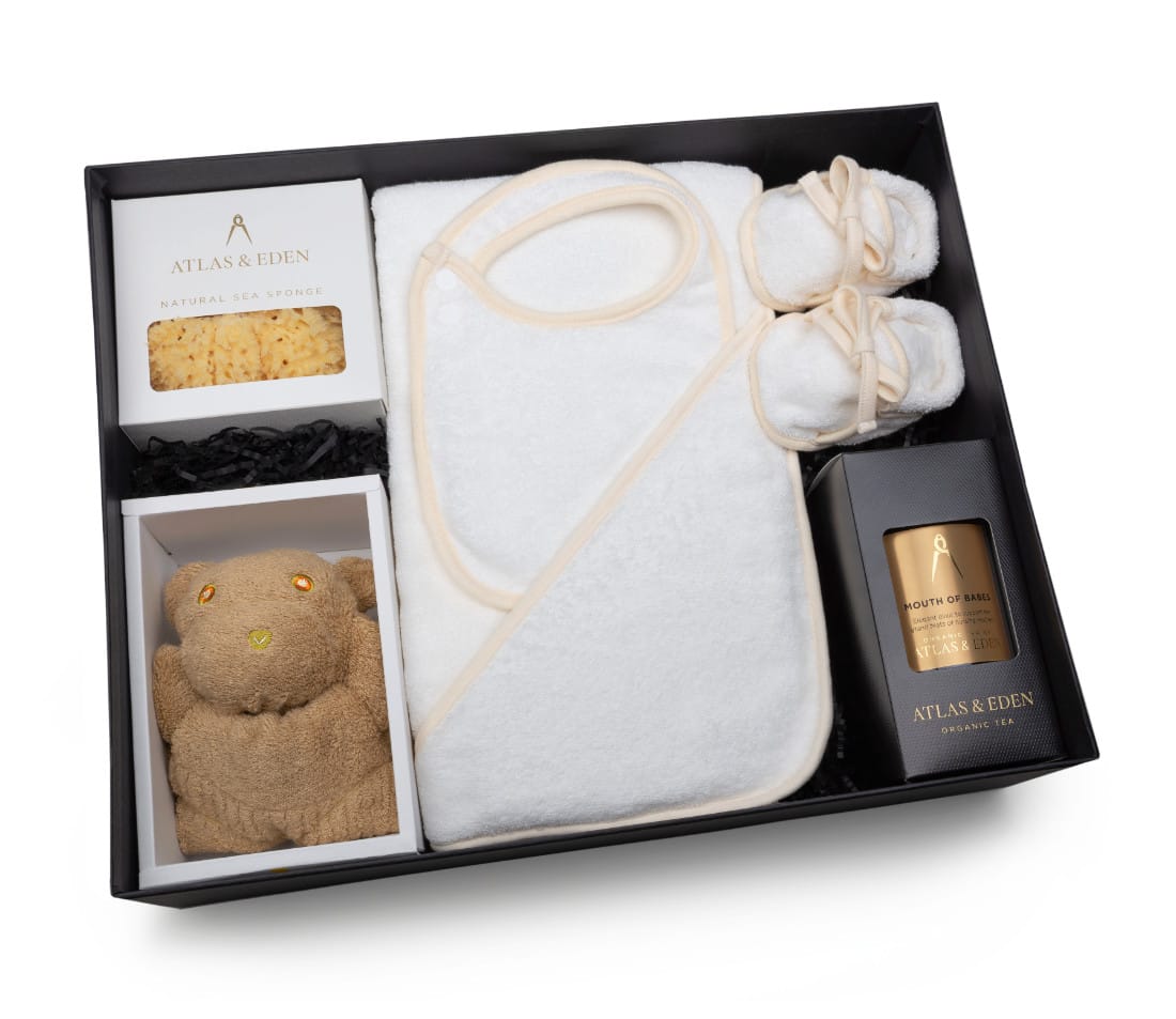 Baby Neutral Organic Gift Box - Image 2